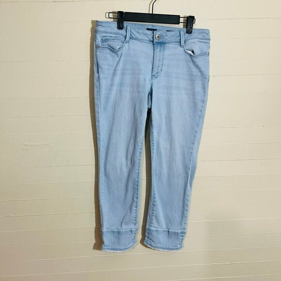 J. Jill Denim Light Wash Authentic Fit Cropped Jeans SZ 6 Cotton Tencel Lyocell - Picture 2 of 9